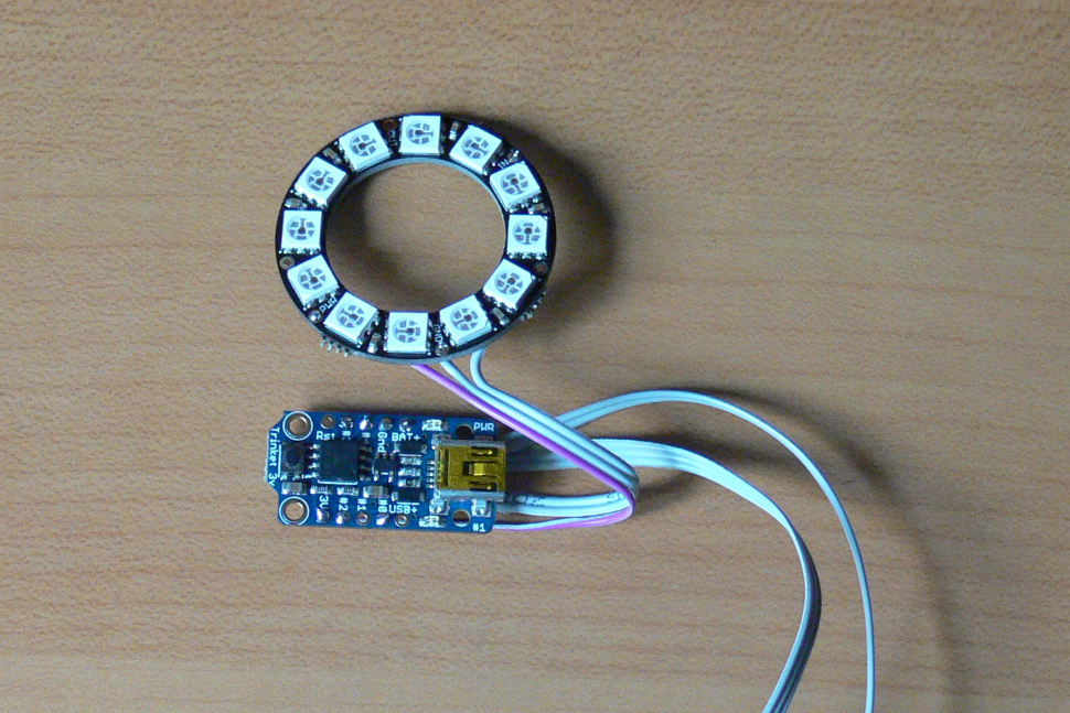 I.V.I. Detalle Anillo NeoPixel 12 LEDs